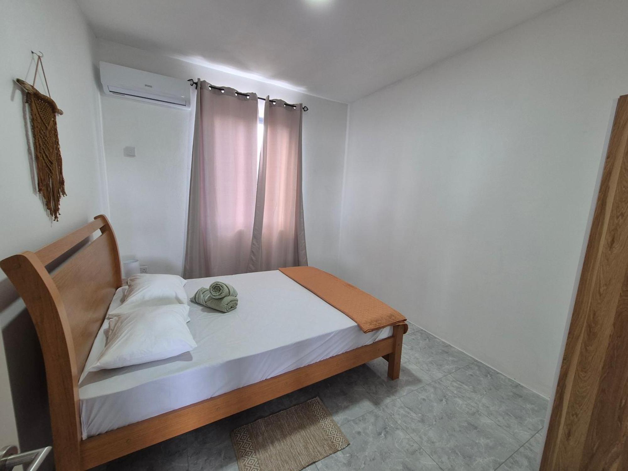 Skyview Apartment- Rooftop Penthouse With Sunset & Sea Views Flic-en-Flacq Exterior foto